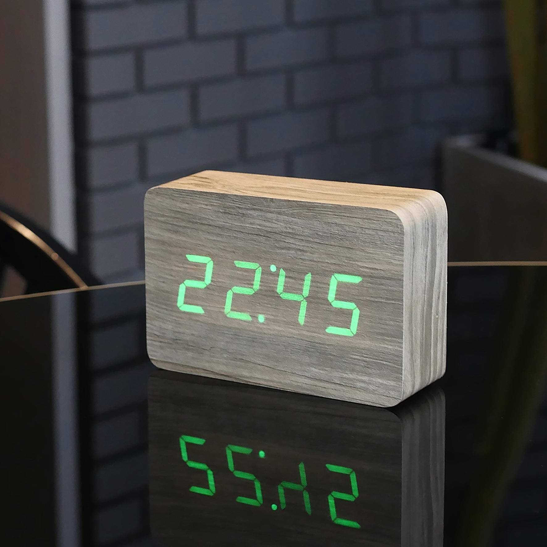 Gingko Brick Click Clock