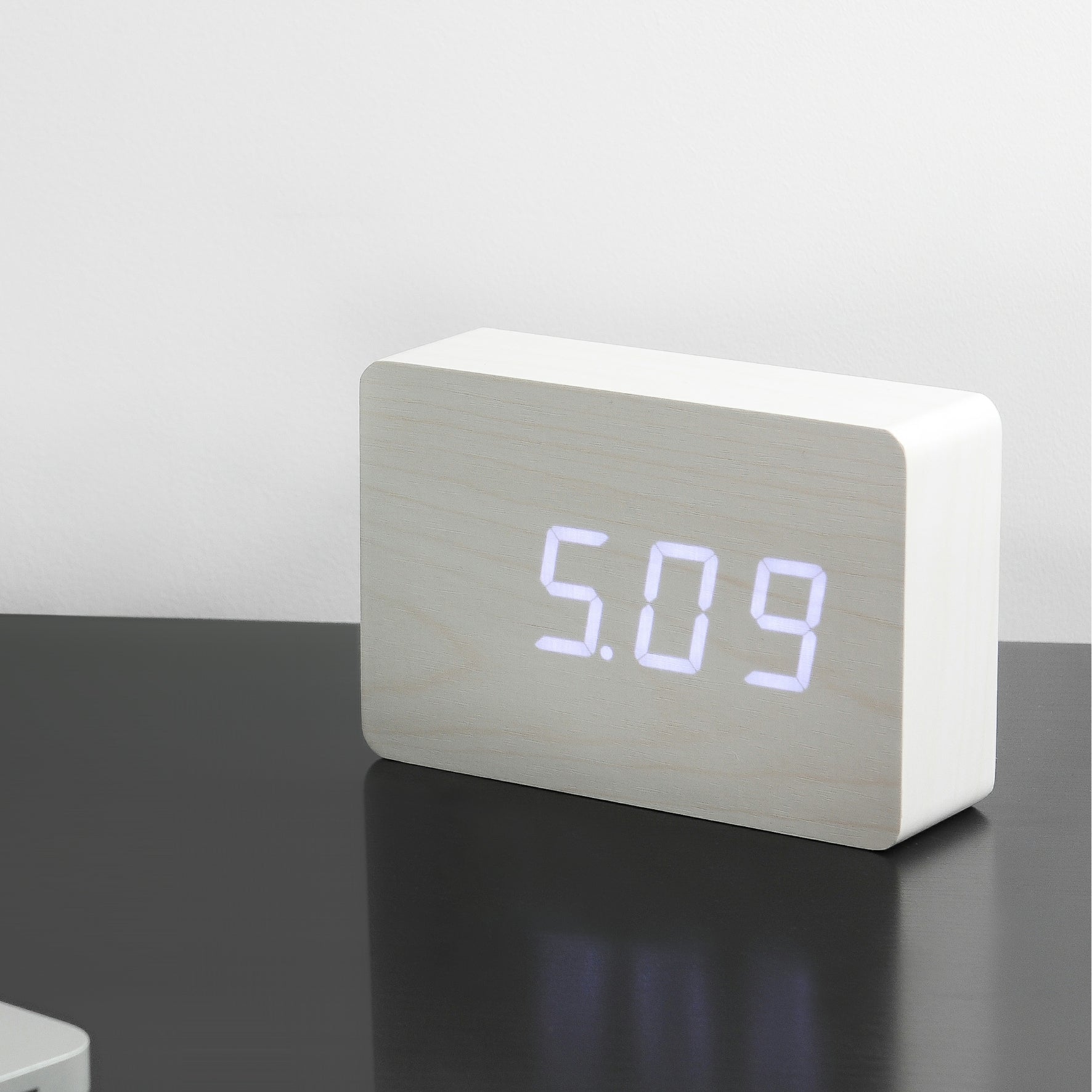 Gingko Brick Click Clock