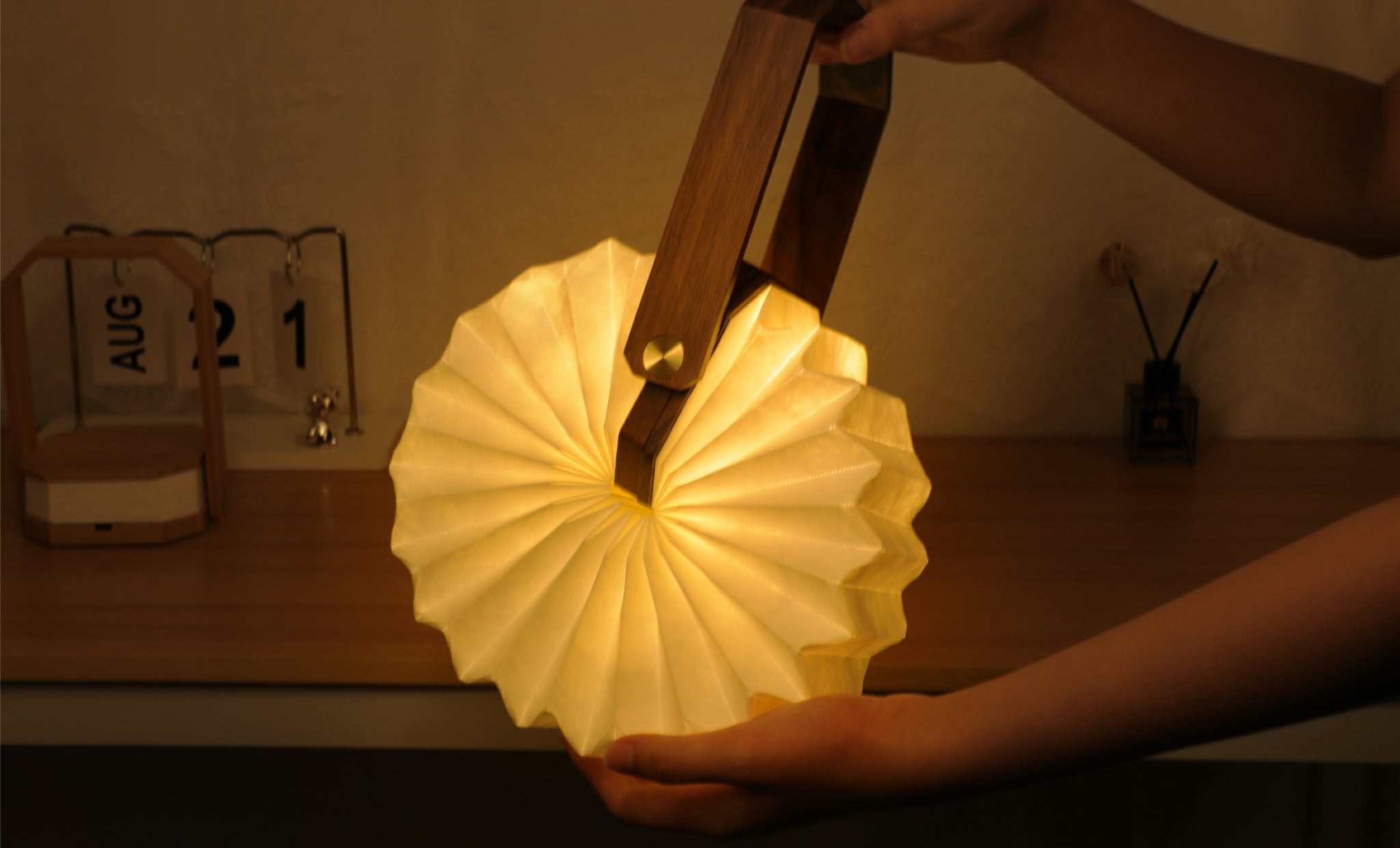 Gingko Smart Origami Lamp