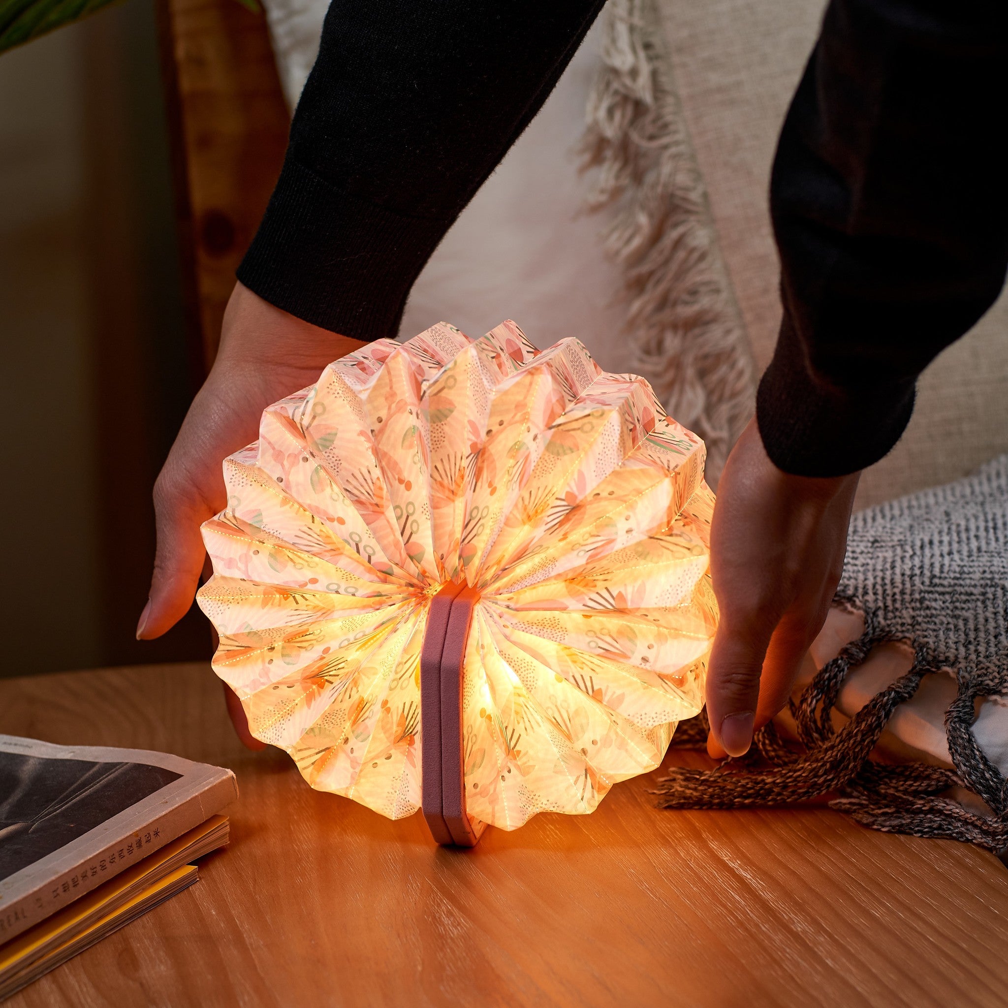 Gingko Smart Velvet Accordion Lamp